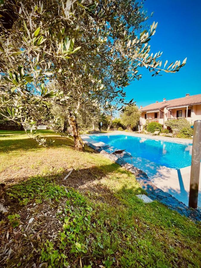 Residenza Riviera Degli Olivi Leilighet Torri Del Benaco Eksteriør bilde